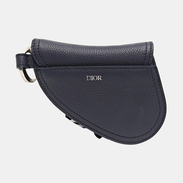 Authenticated pre-owned  Saddle Calfskin Blue - Clutch at Looply