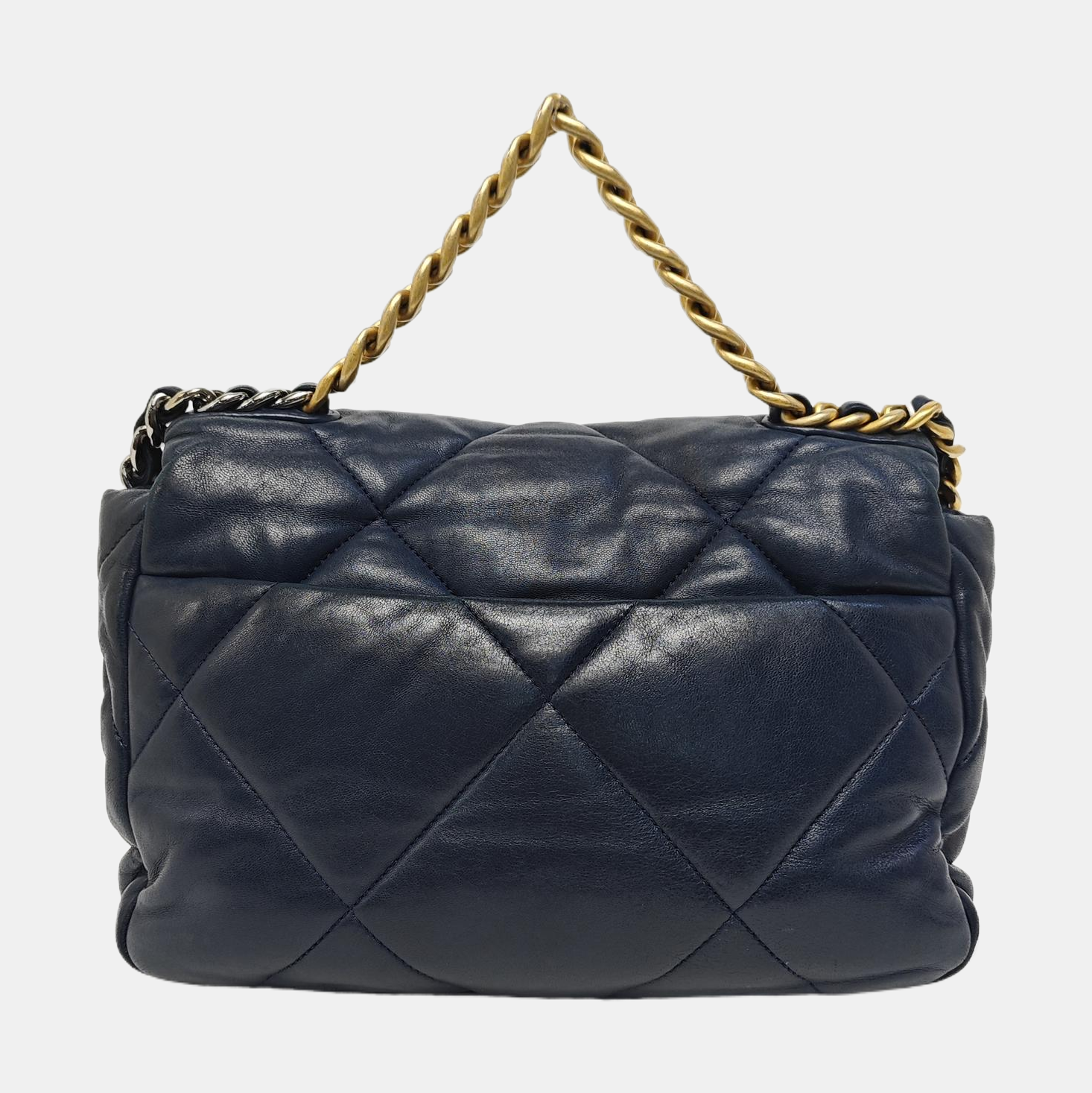 CHANEL 19 Pequeño Piel de Cordero Acolchada Azul