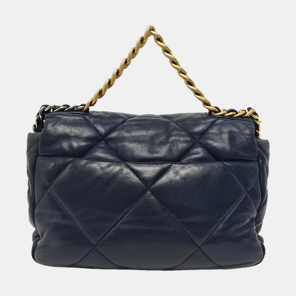 CHANEL 19 Pequeño Piel de Cordero Acolchada Azul