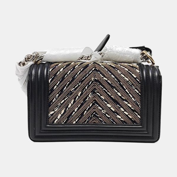 BOY CHANEL Small Chevron Calfskin Black
