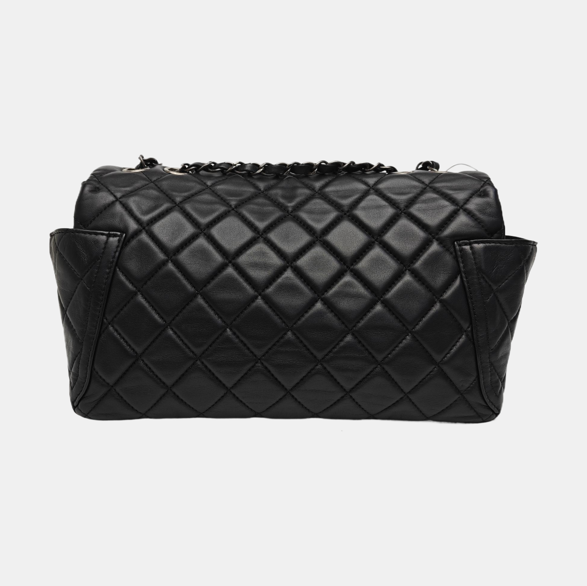 Quilted Calfskin Shoulder Bag Black