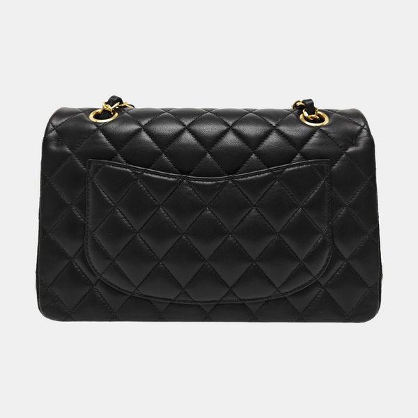 CLASSIC FLAP Small Quilted Lambskin Black