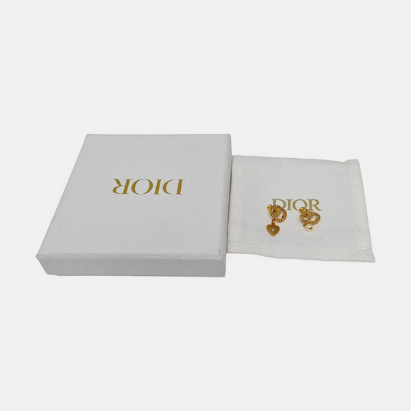 Metal Gold Stud Earrings