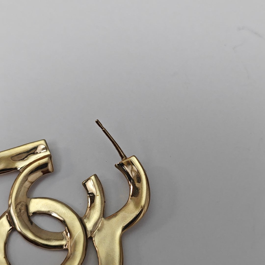 Metal Gold Stud Earrings