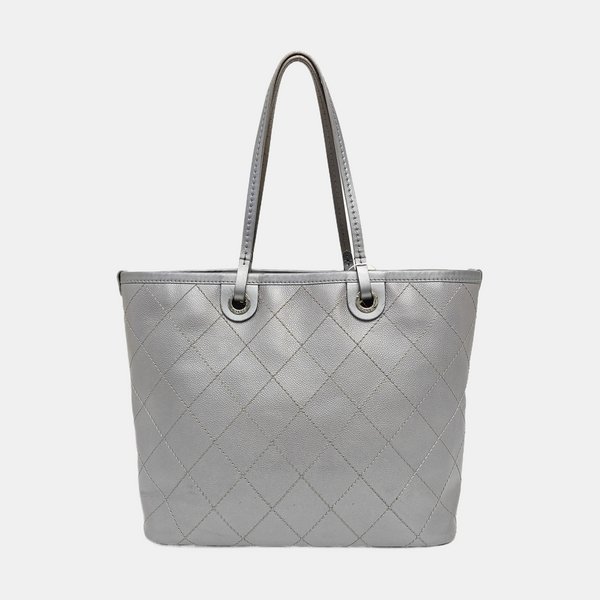 SHOPPING FEVER TOTE Quilted Grained Calfskin Silver