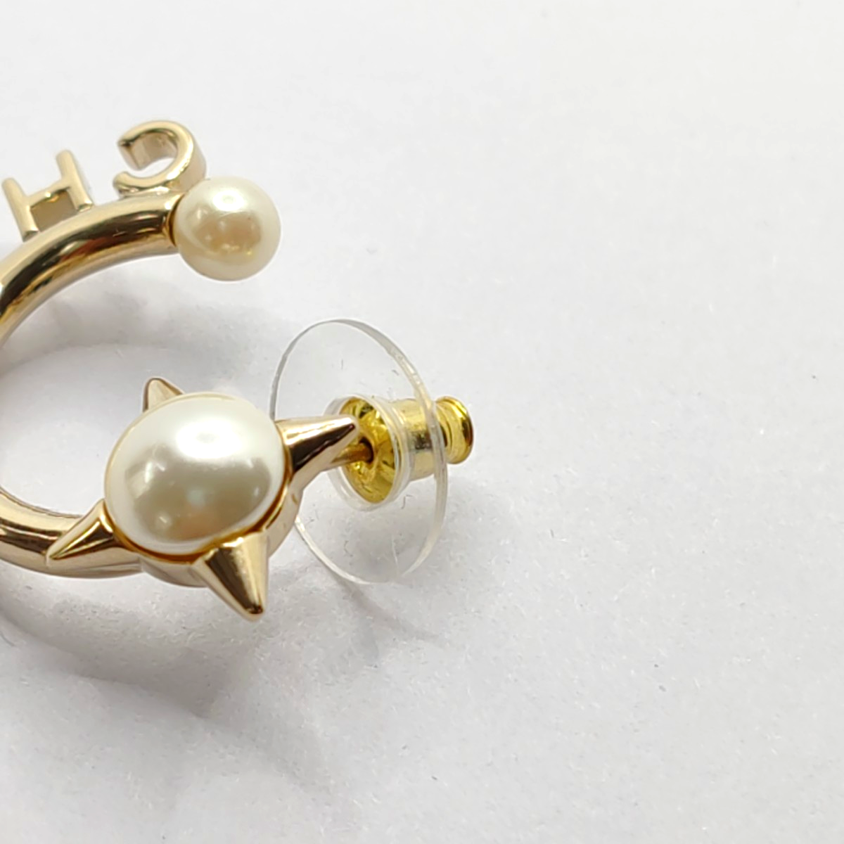 Metal Gold Stud Earrings