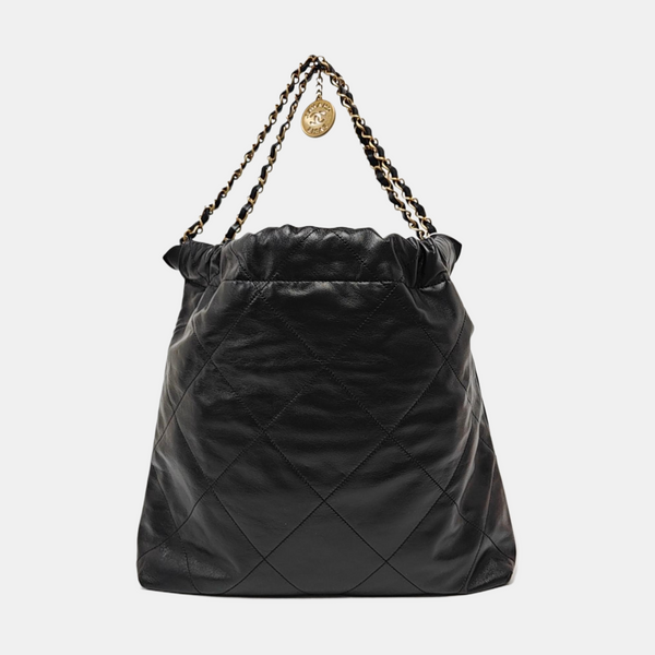 CHANEL 22 Medium Quilted Calfskin Black