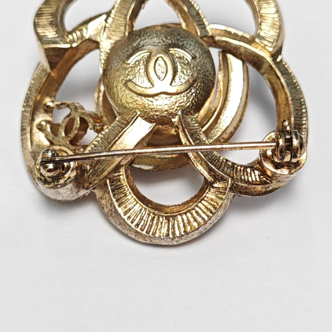 Metal Gold Brooch
