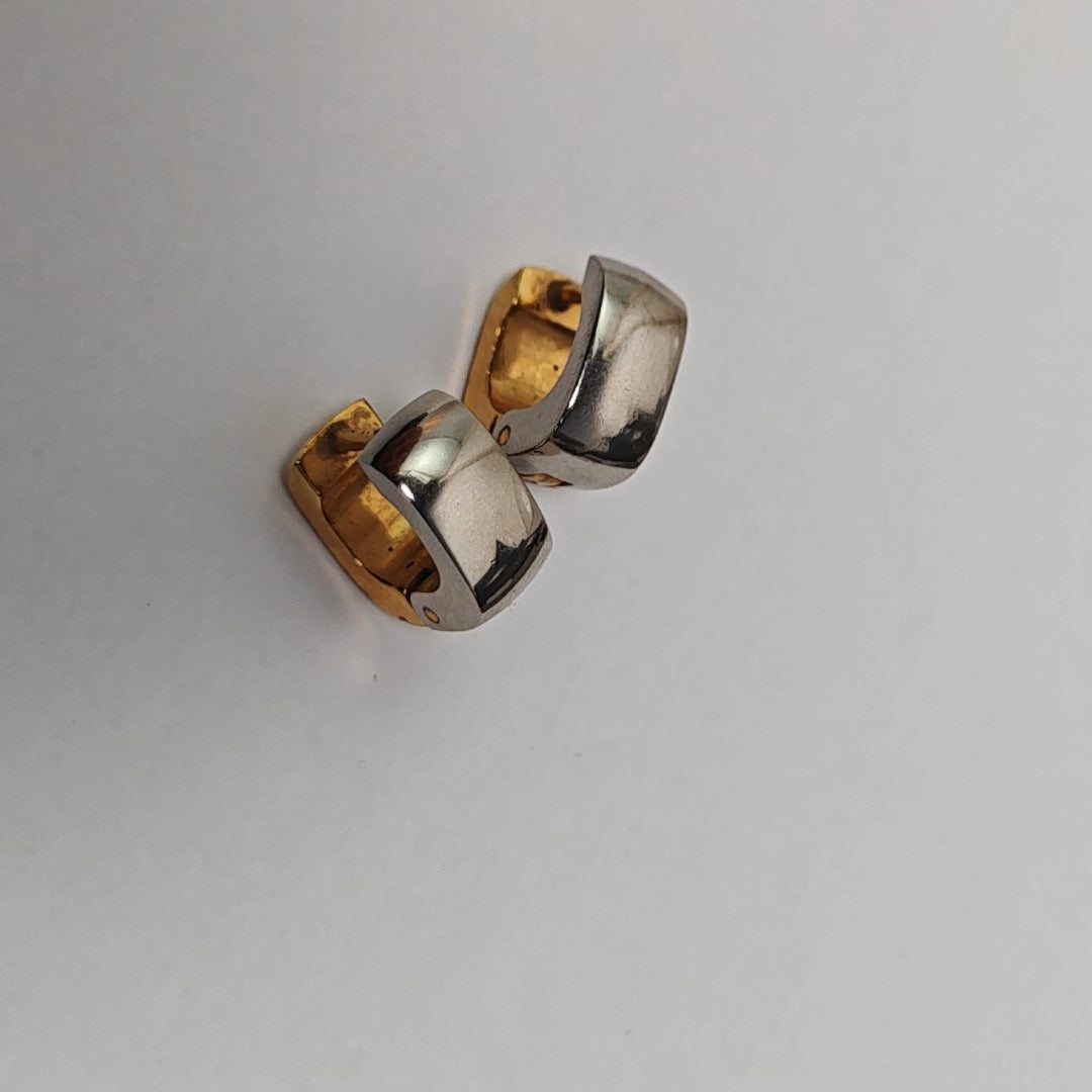 Metal Gold Stud Earrings