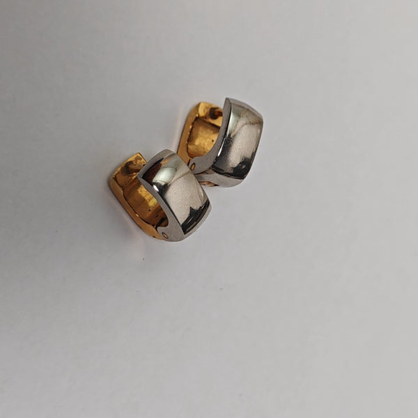 Metal Gold Stud Earrings