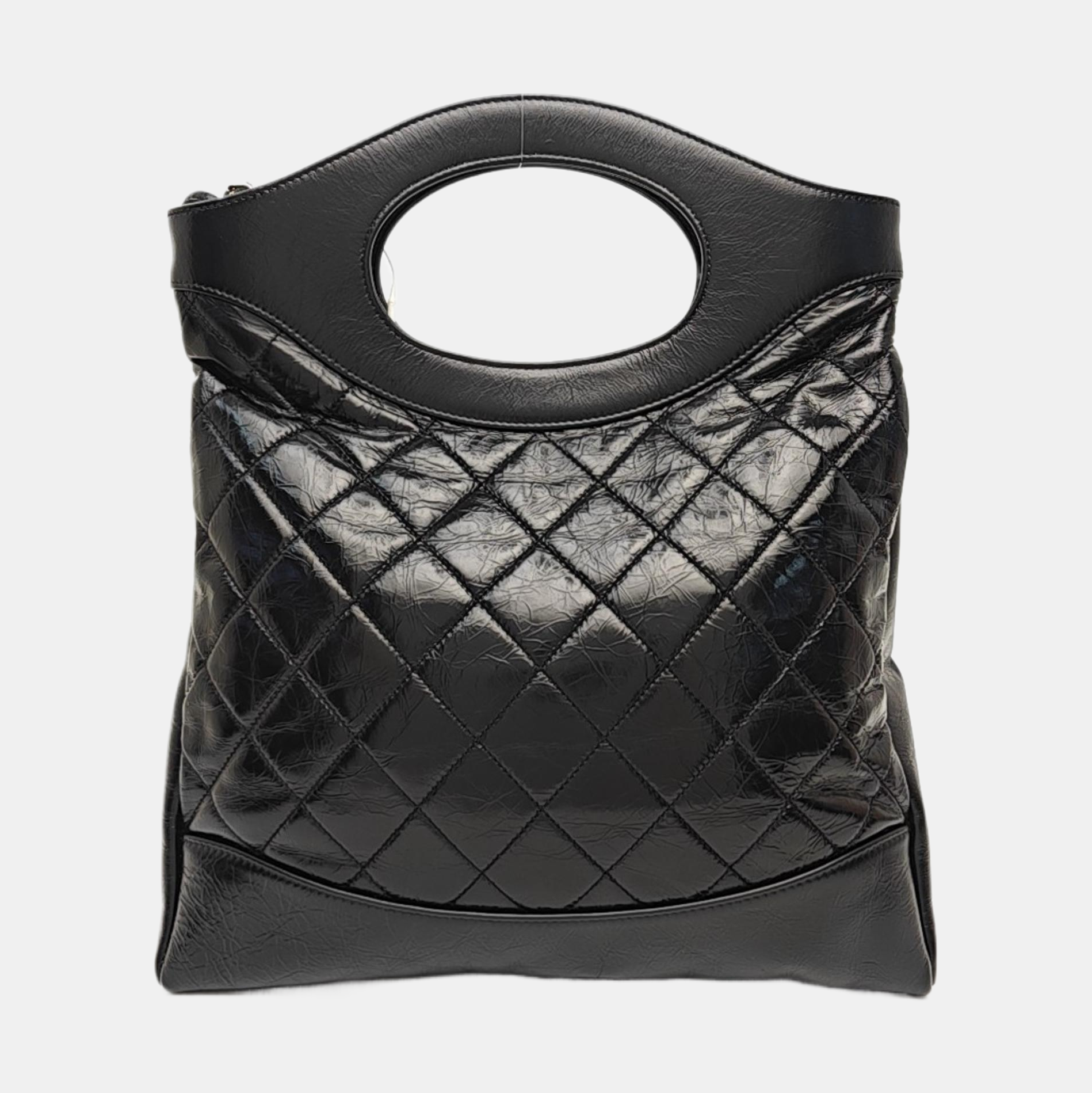 CHANEL 31 Quilted Calfskin Black