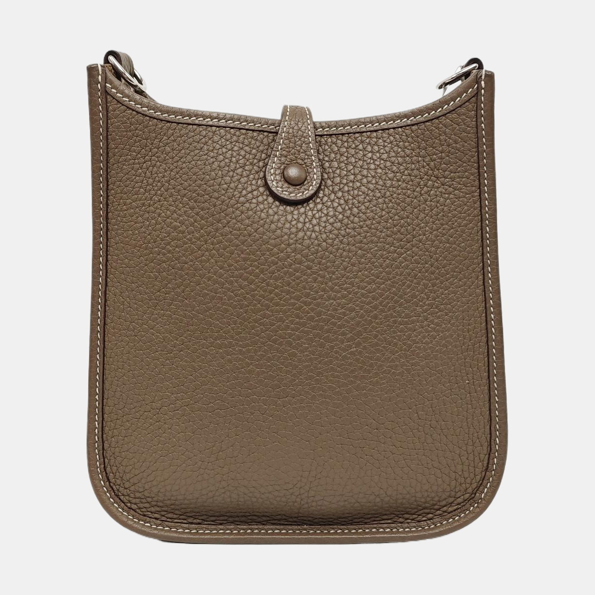 Evelyne 16 Clemence Gray