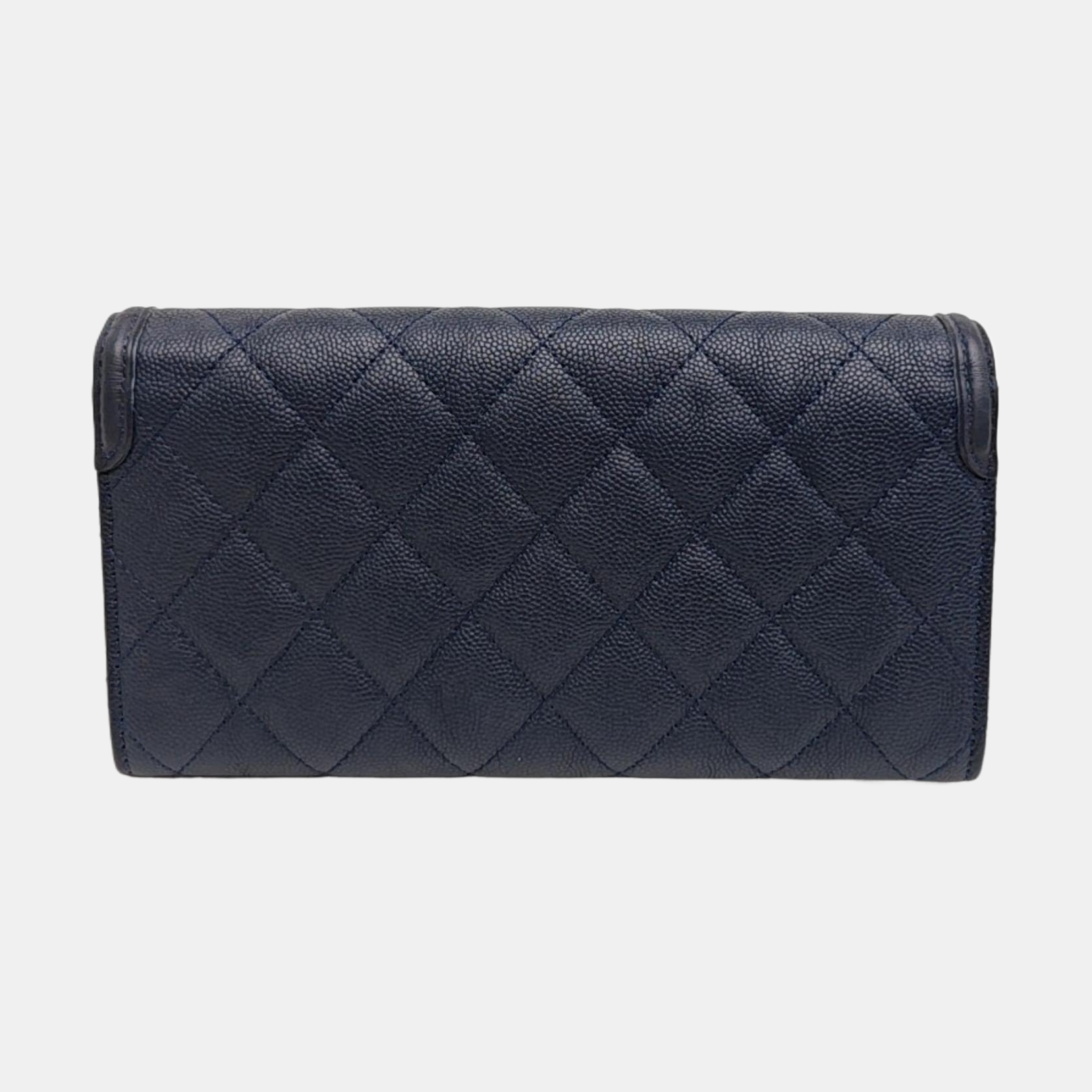 FILIGREE Medium Quilted Grained Calfskin Blue Wallet