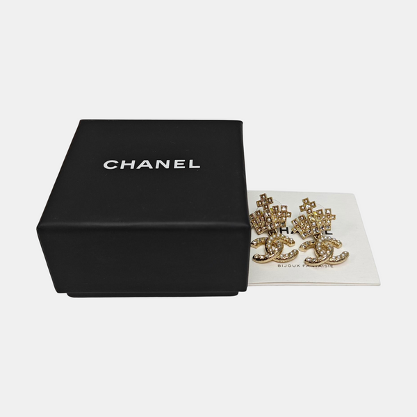 Metal Gold Earrings