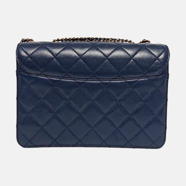 BEAUTY LOCK Quilted Lambskin Blue