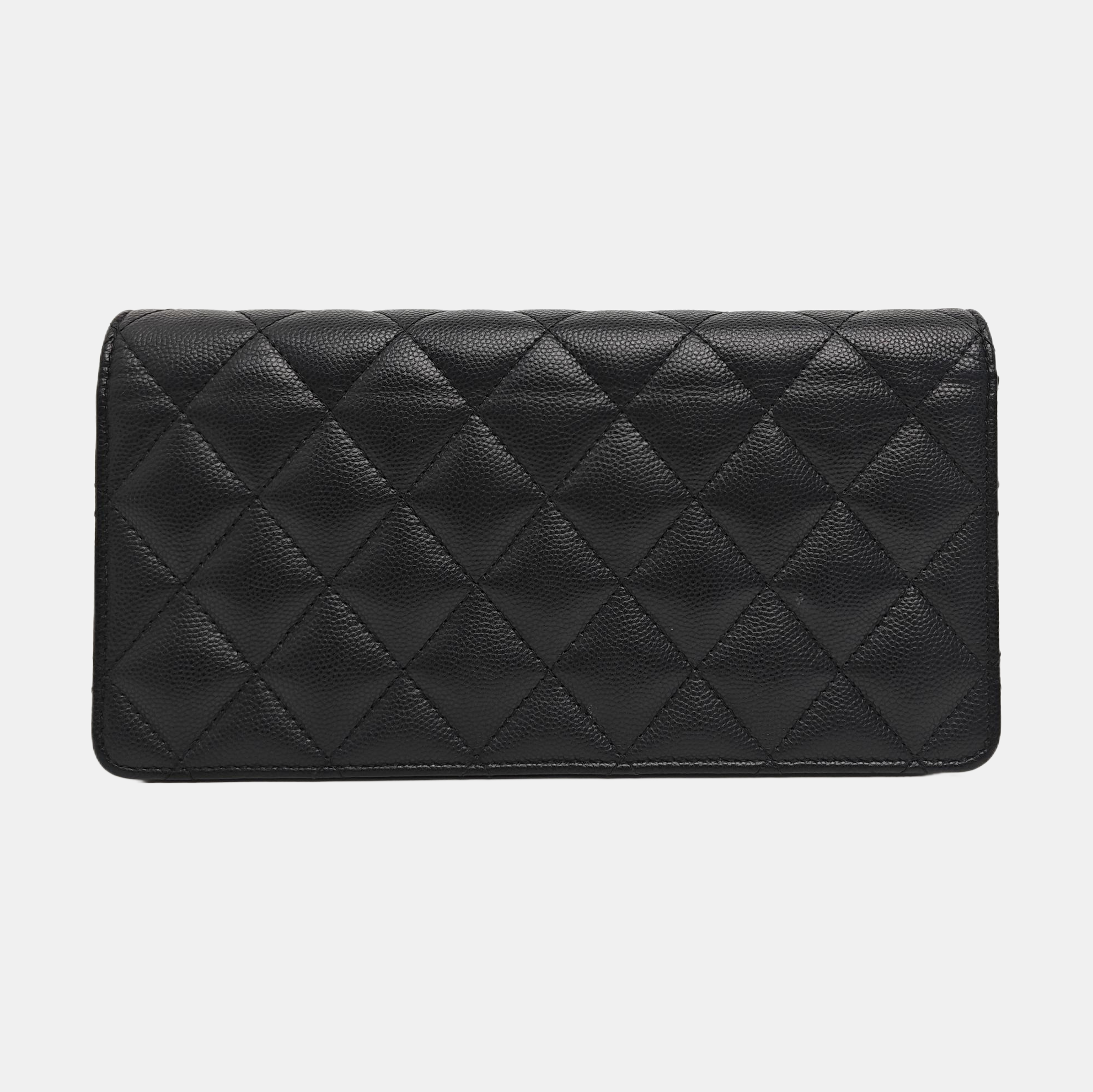 Quilted Grained Calfskin Shoulder Bag Black