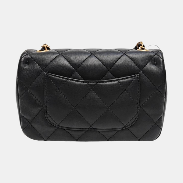 CLASSIC FLAP Small Quilted Lambskin Black