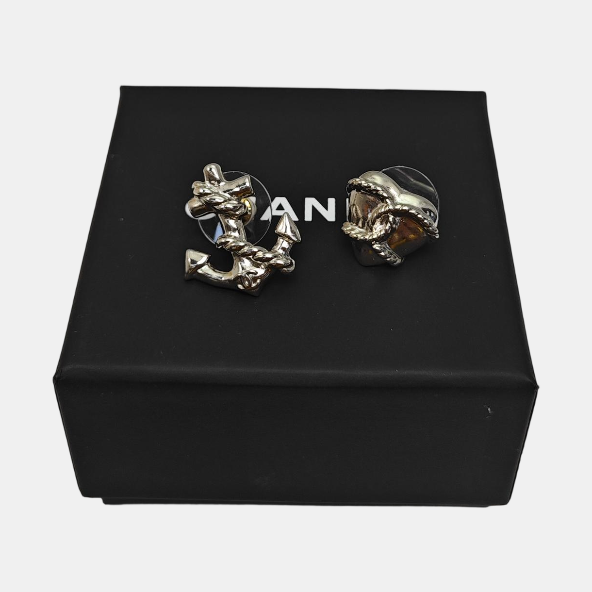 Metal Silver Stud Earrings