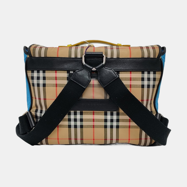 Canvas Brown