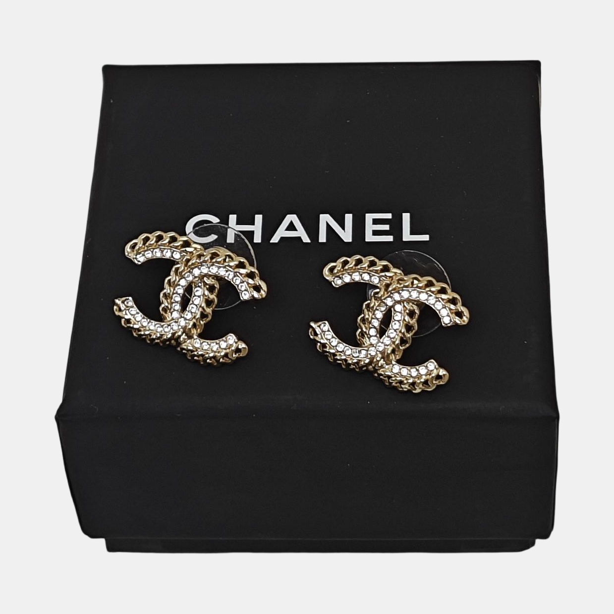 Metal Gold Stud Earrings