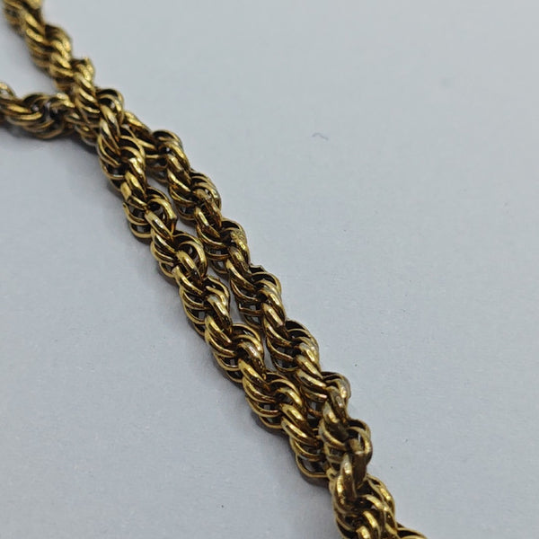 Collar de oro de metal
