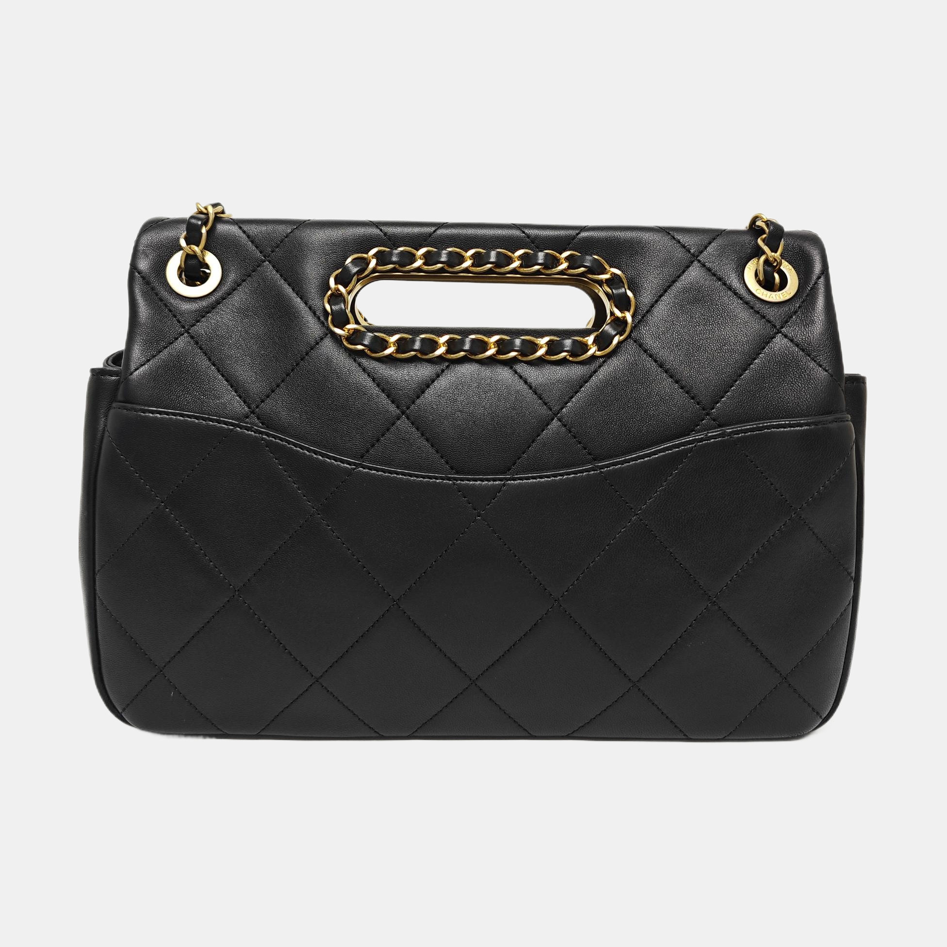 CLASSIC FLAP Jumbo Quilted Lambskin Black