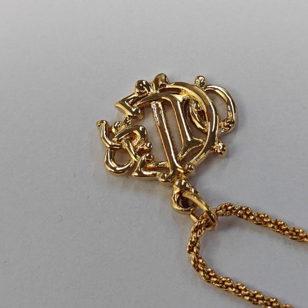 Insignia Metal Gold Necklace