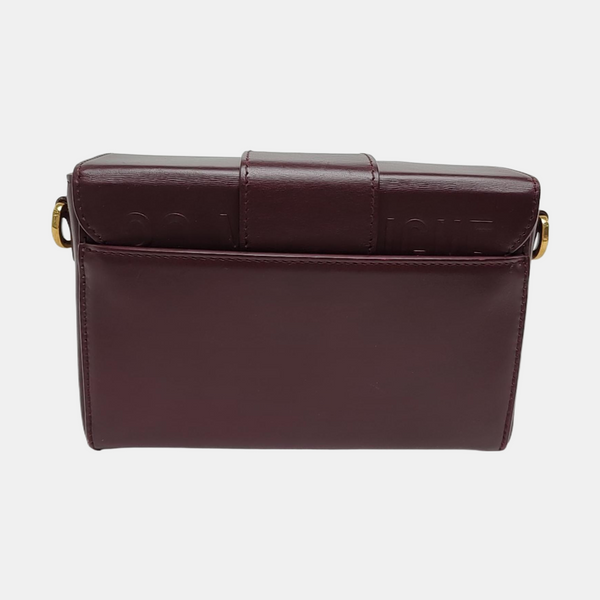 Authenticated pre-owned  30 Montaigne Oblique Calfskin Burgundy - Shoulder Bag at Looply