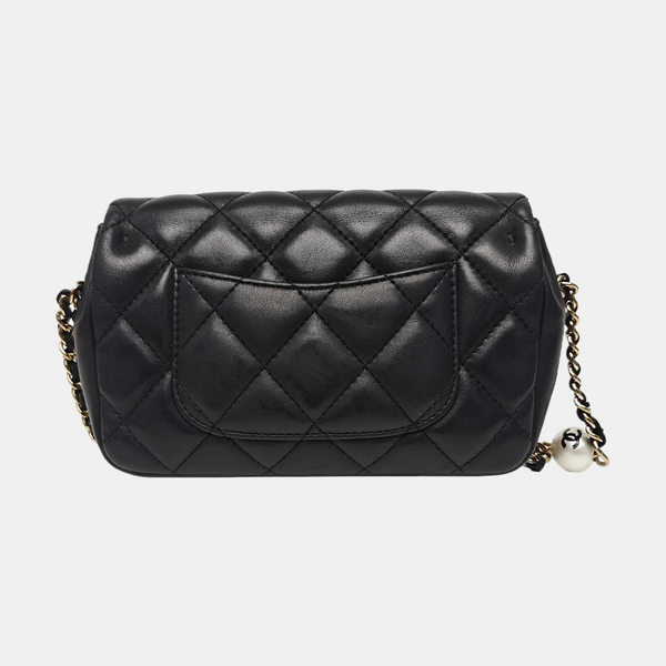 CLASSIC FLAP Mini Quilted Lambskin Black