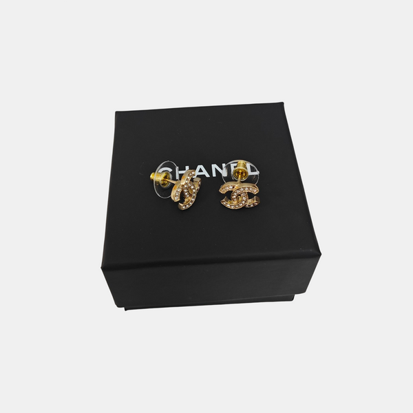 Metal Gold Stud Earrings