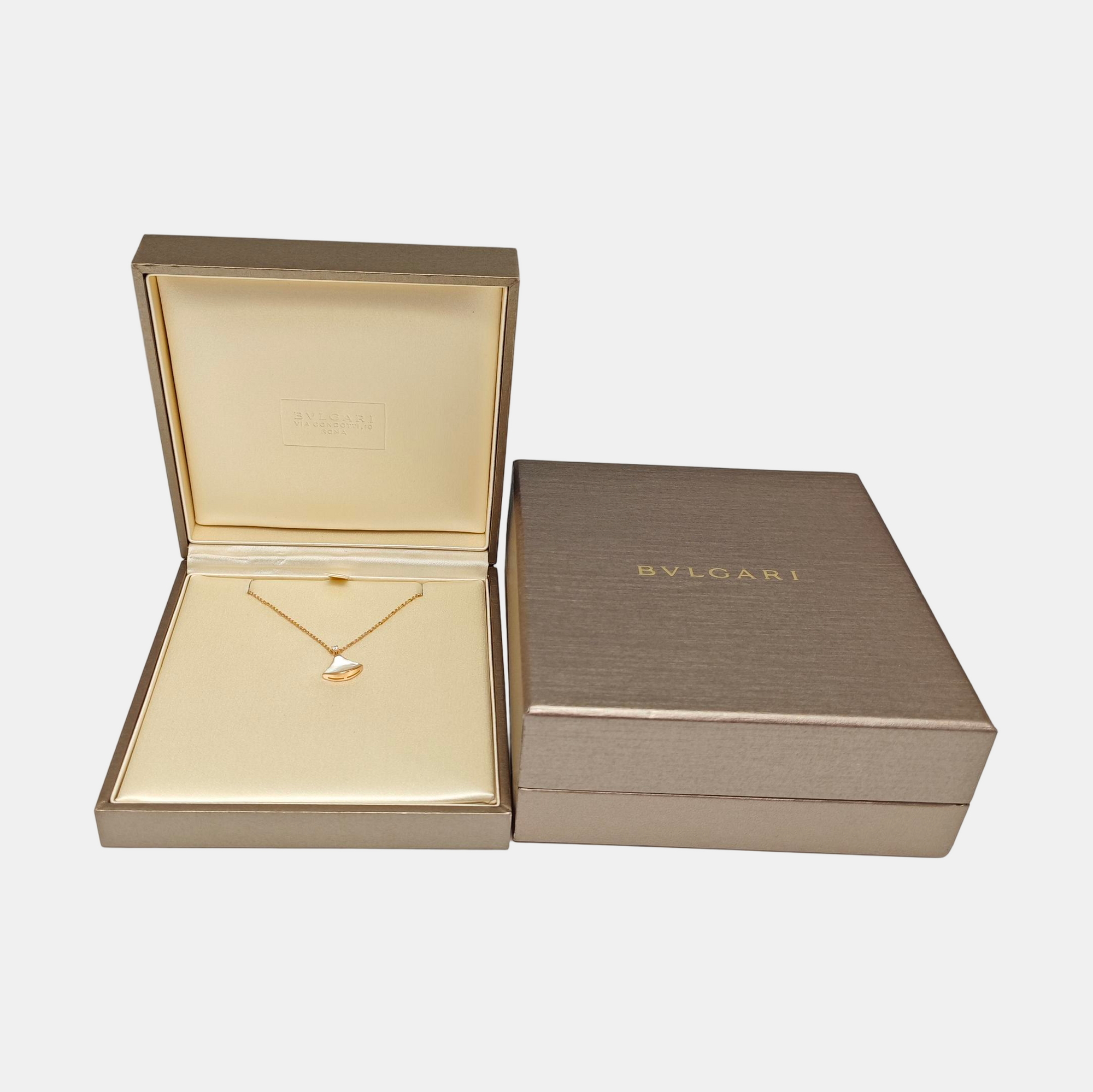DIVAS' DREAM 18k Rose Gold Necklace