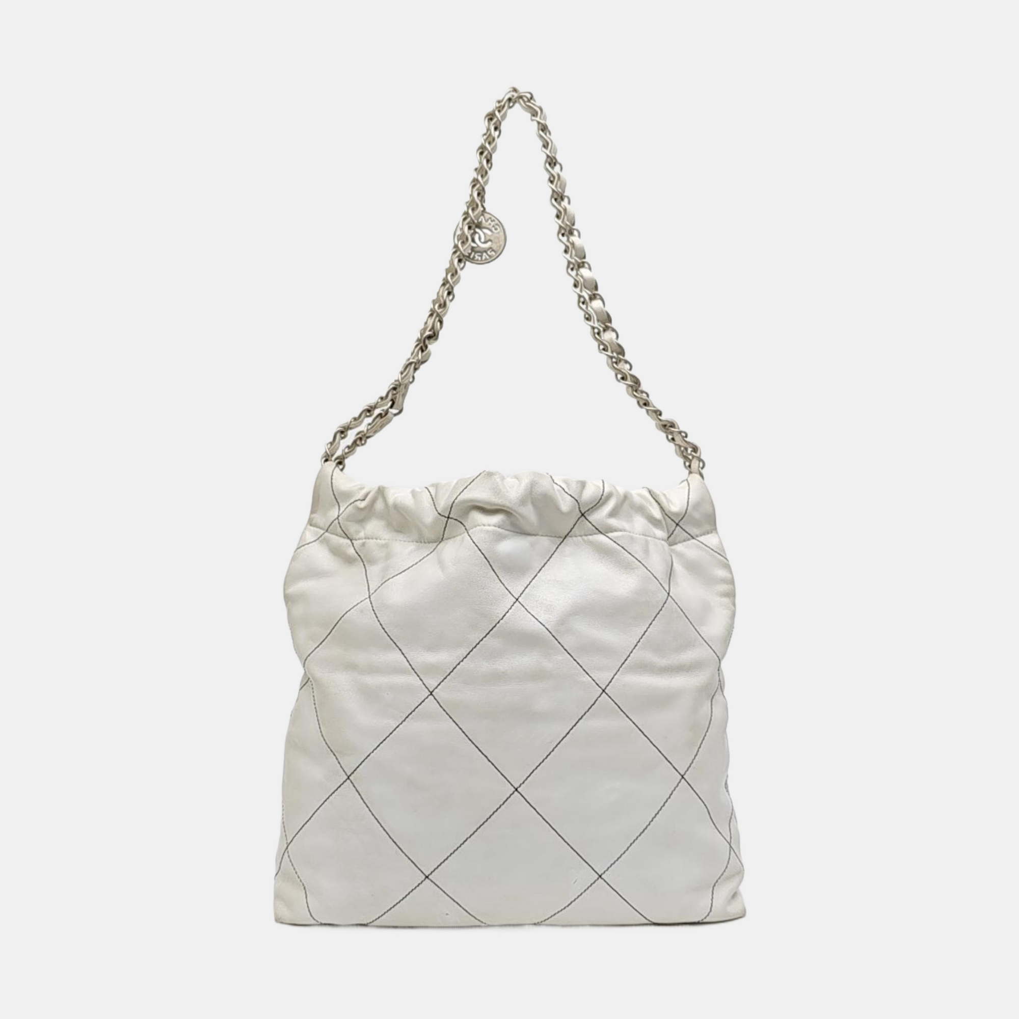 CHANEL 22 Small Quilted Calfskin White