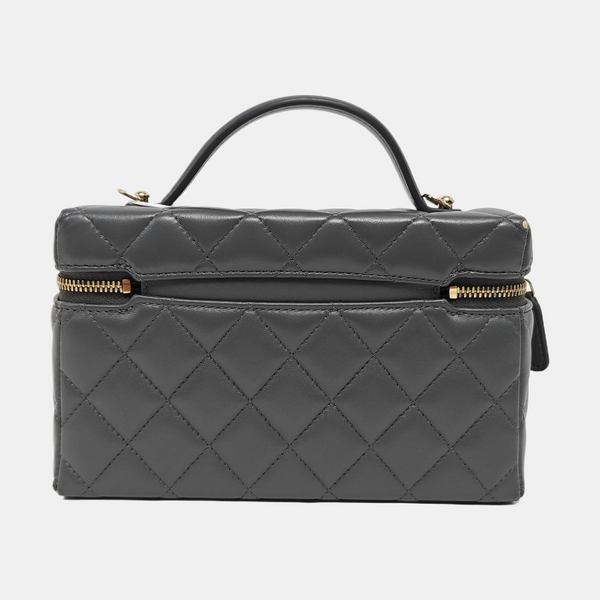 VANITY CASE Quilted Lambskin Gray