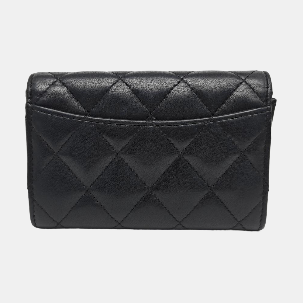 CLASSIC FLAP Quilted Lambskin Black Card Holder