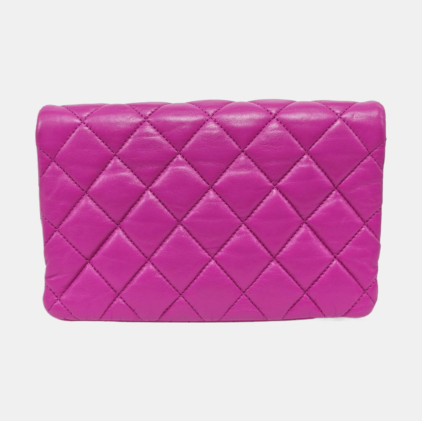 Authenticated pre-owned  CLASSIC FLAP Quilted Lambskin Purple - Shoulder Bag at Looply