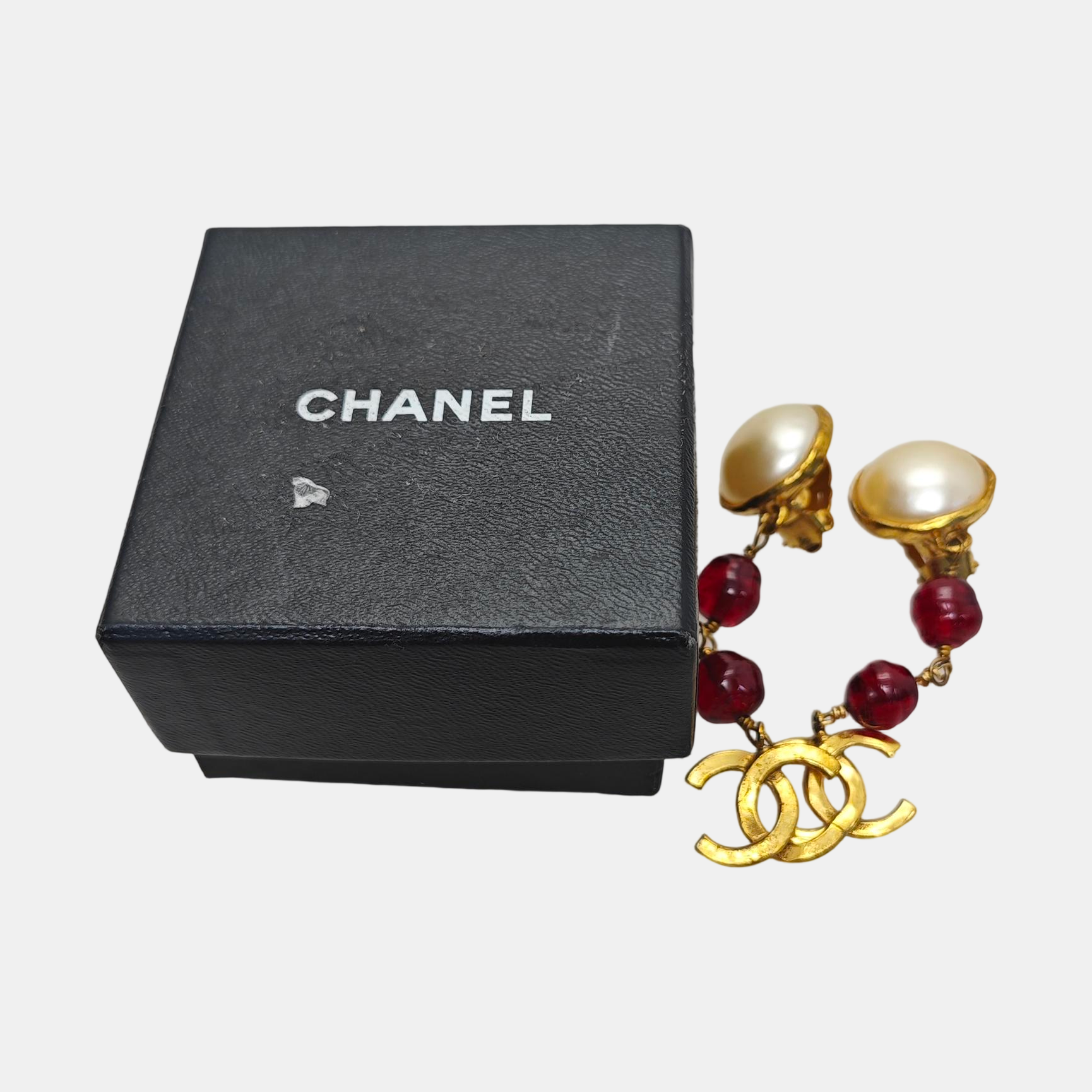 Metal Gold Clip On Earrings
