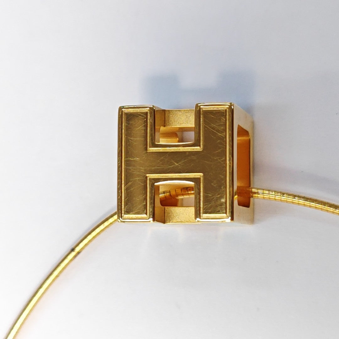 Pop H Metal Gold Necklace