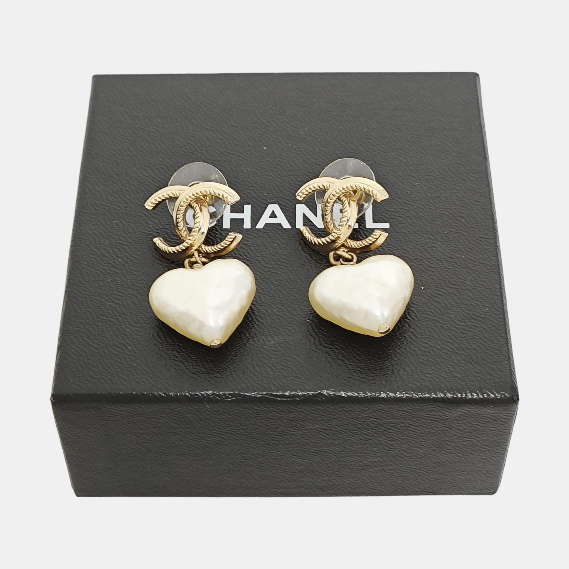 Metal Gold Earrings