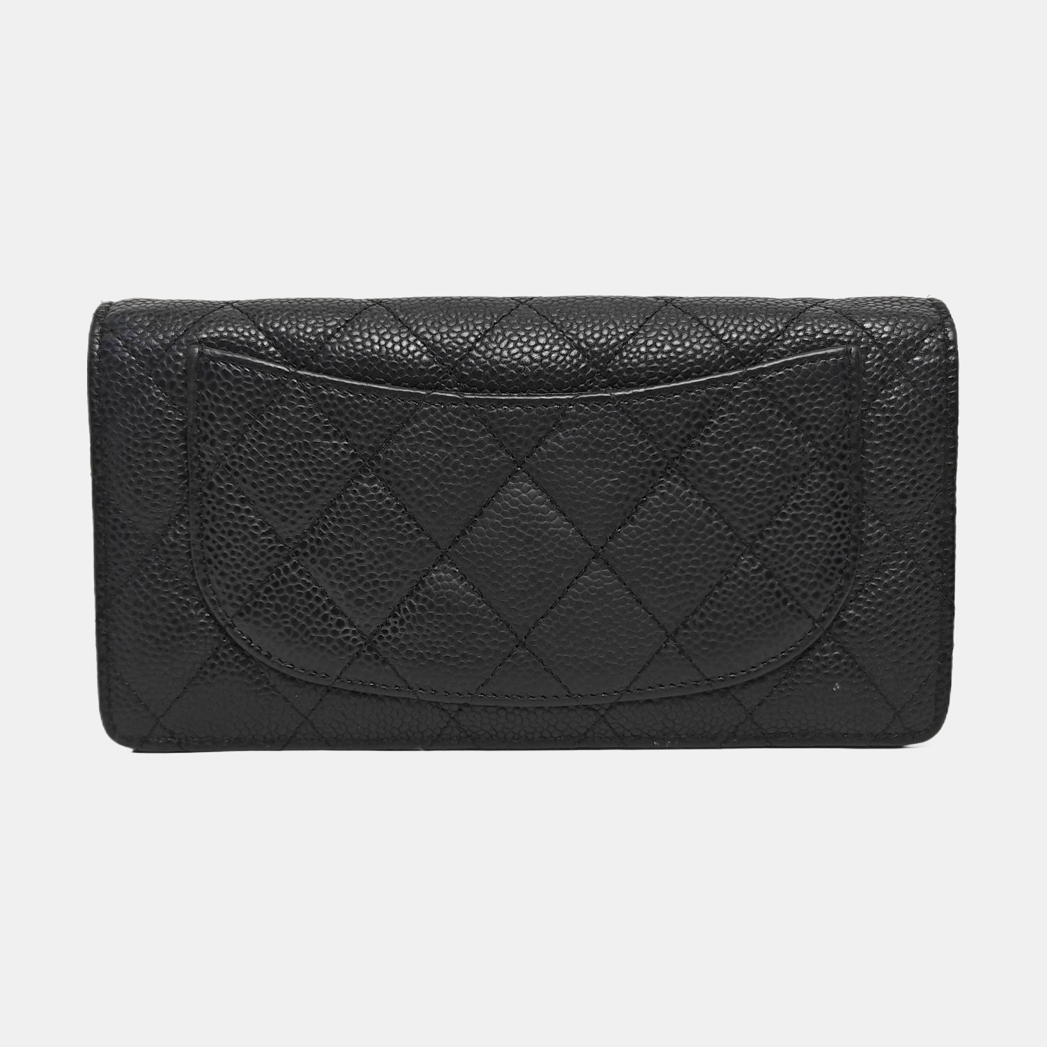 Quilted Grained Calfskin Wallet Black