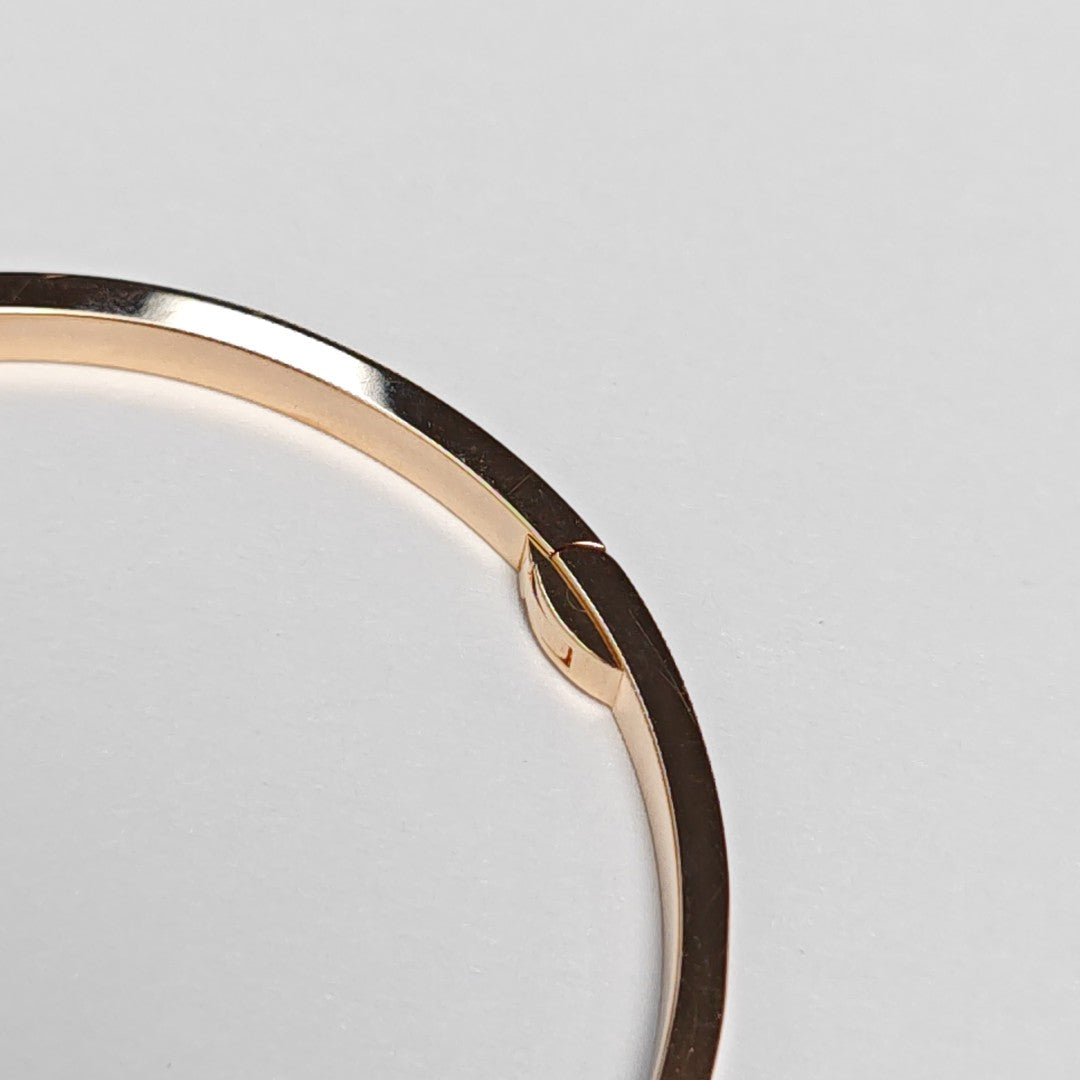 LOVE 18k Rose Gold Bangle