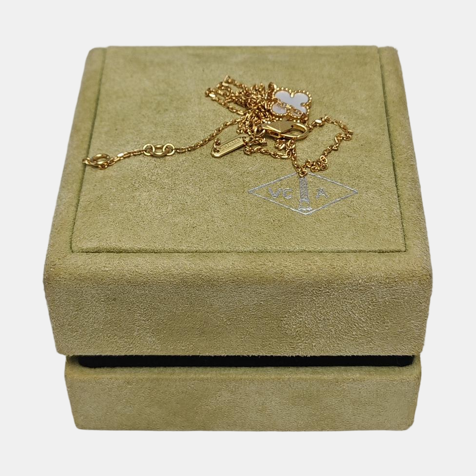 Sweet Alhambra 18k Gold Necklace