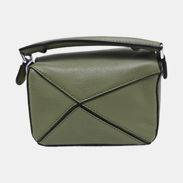 Authenticated pre-owned  Puzzle Calfskin Green - Shoulder Bag at Looply