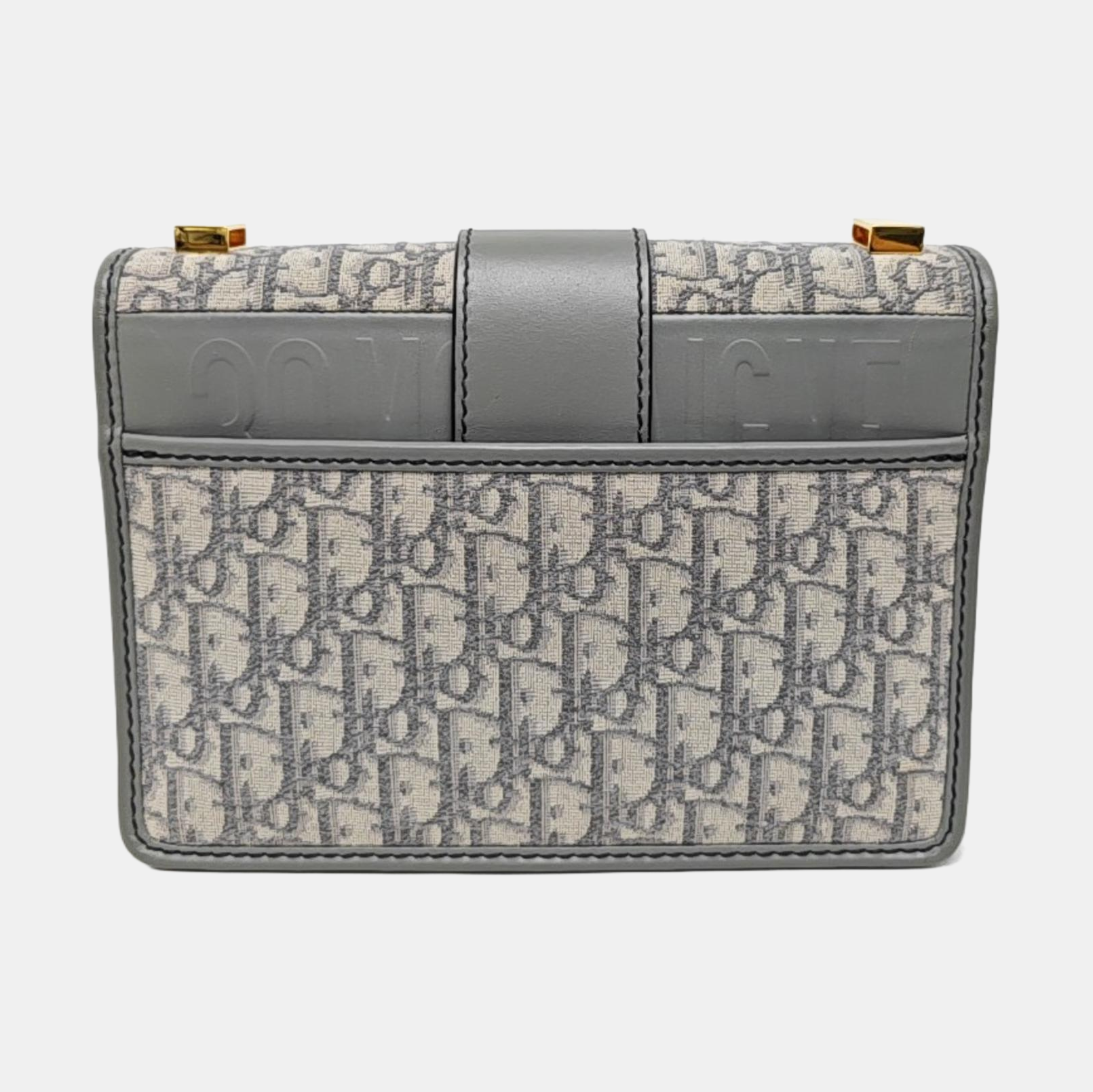 30 Montaigne Oblique Canvas Gray