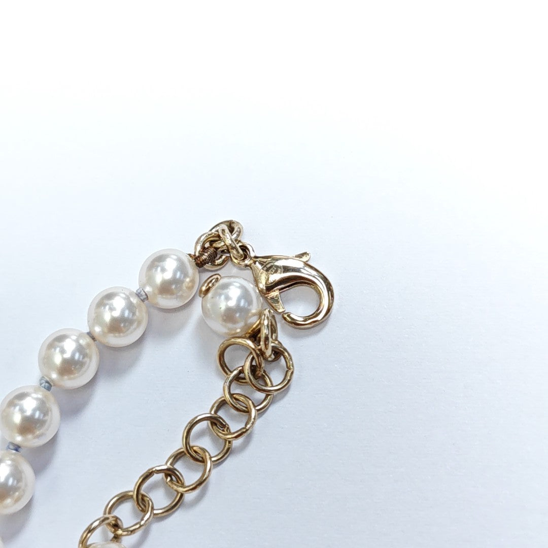 Faux Pearl White Necklace