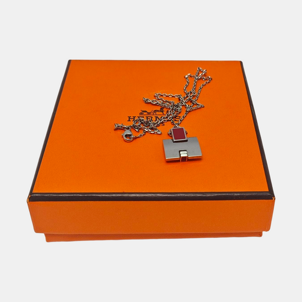 Eileen Metal Silver Necklace