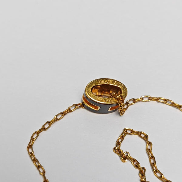 Pop H Metal Gold Necklace