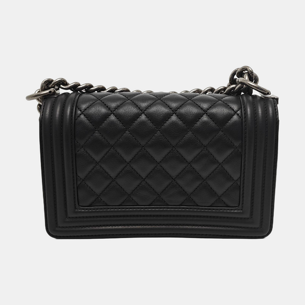 BOY CHANEL Small Quilted Calfskin Black