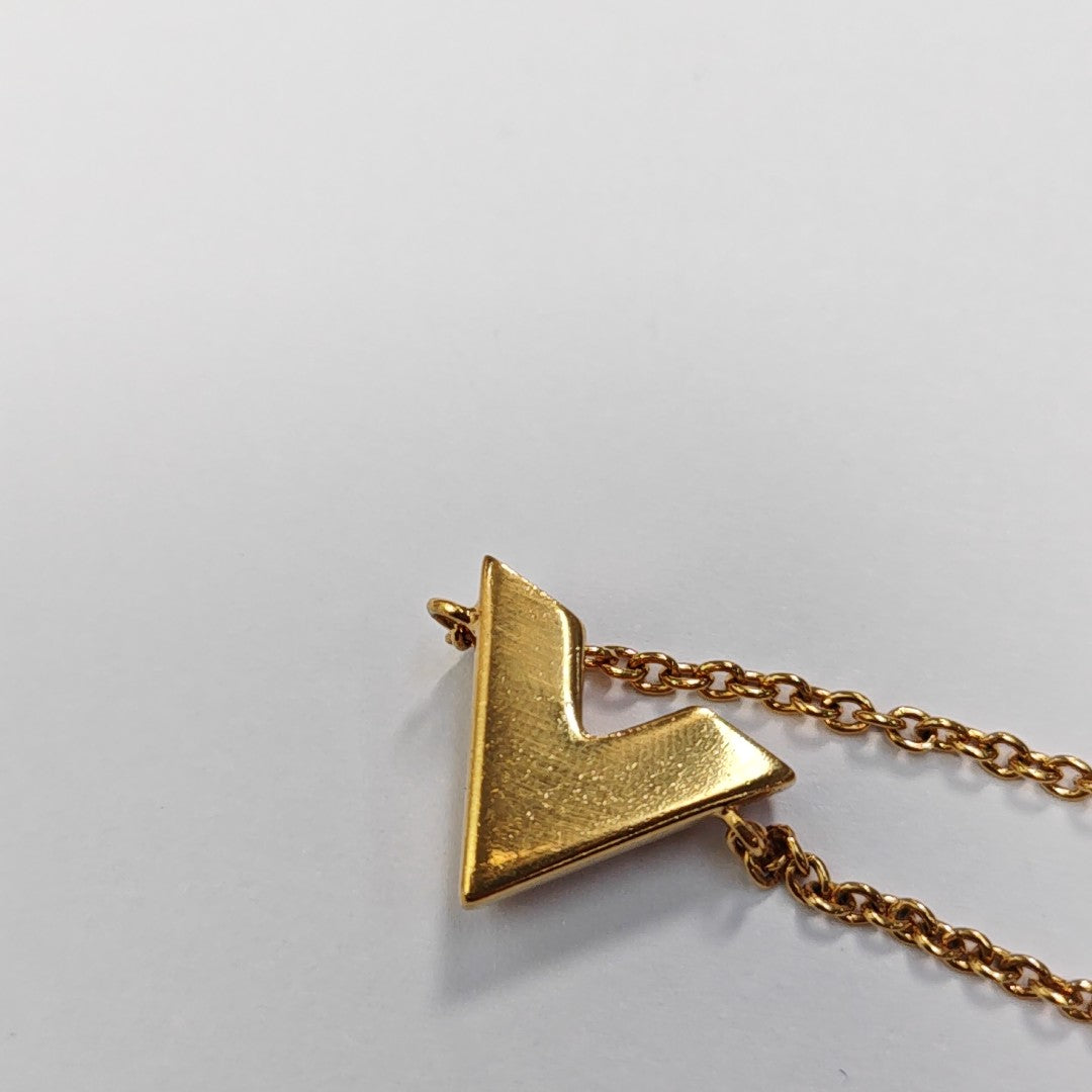 ESSENTIAL V Metal Gold Bracelet