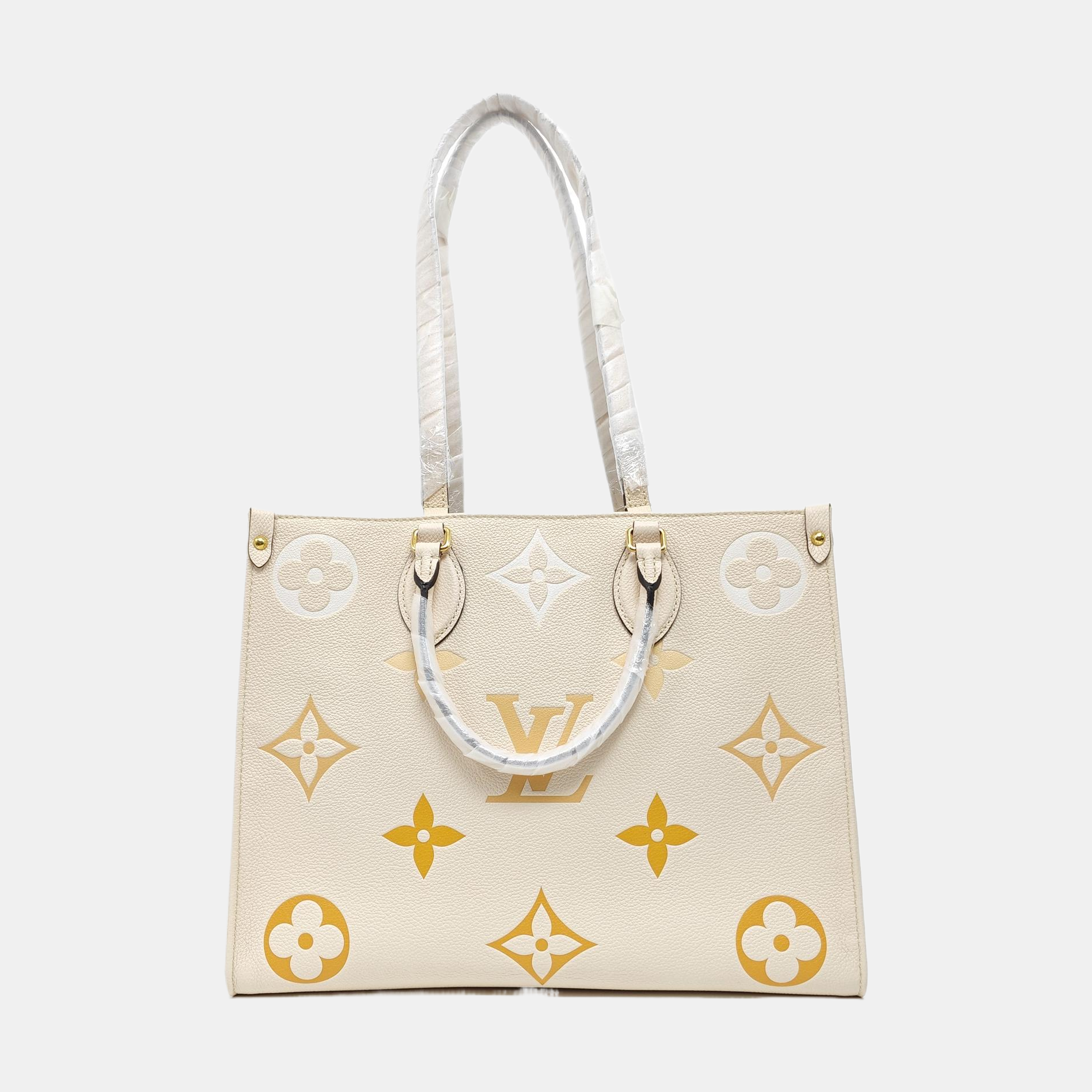 ONTHEGO MM Monogram Calfskin Beige