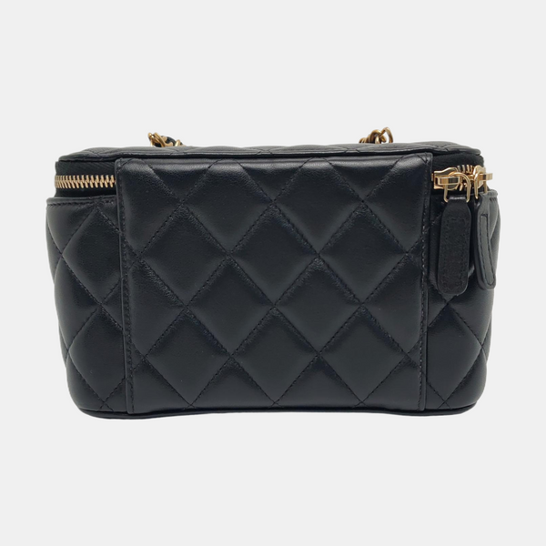 VANITY CASE Small Quilted Lambskin Black